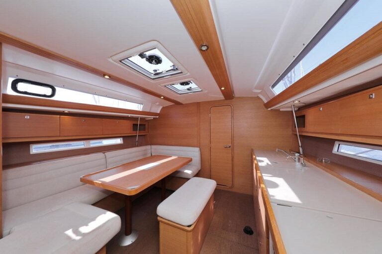 Dufour 450GL - Oscar Time - Malta Charters - Interior